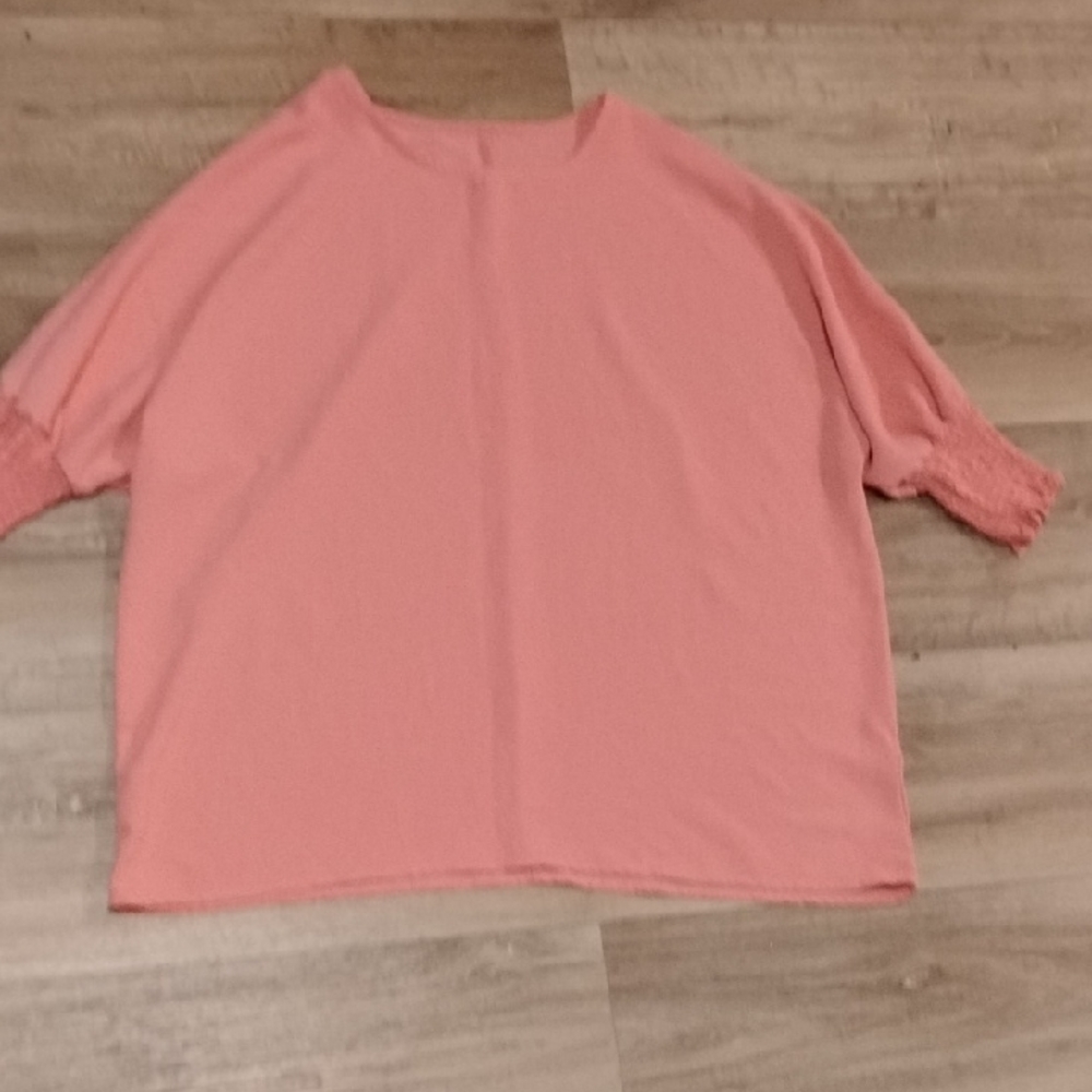 Women's Pink Top
